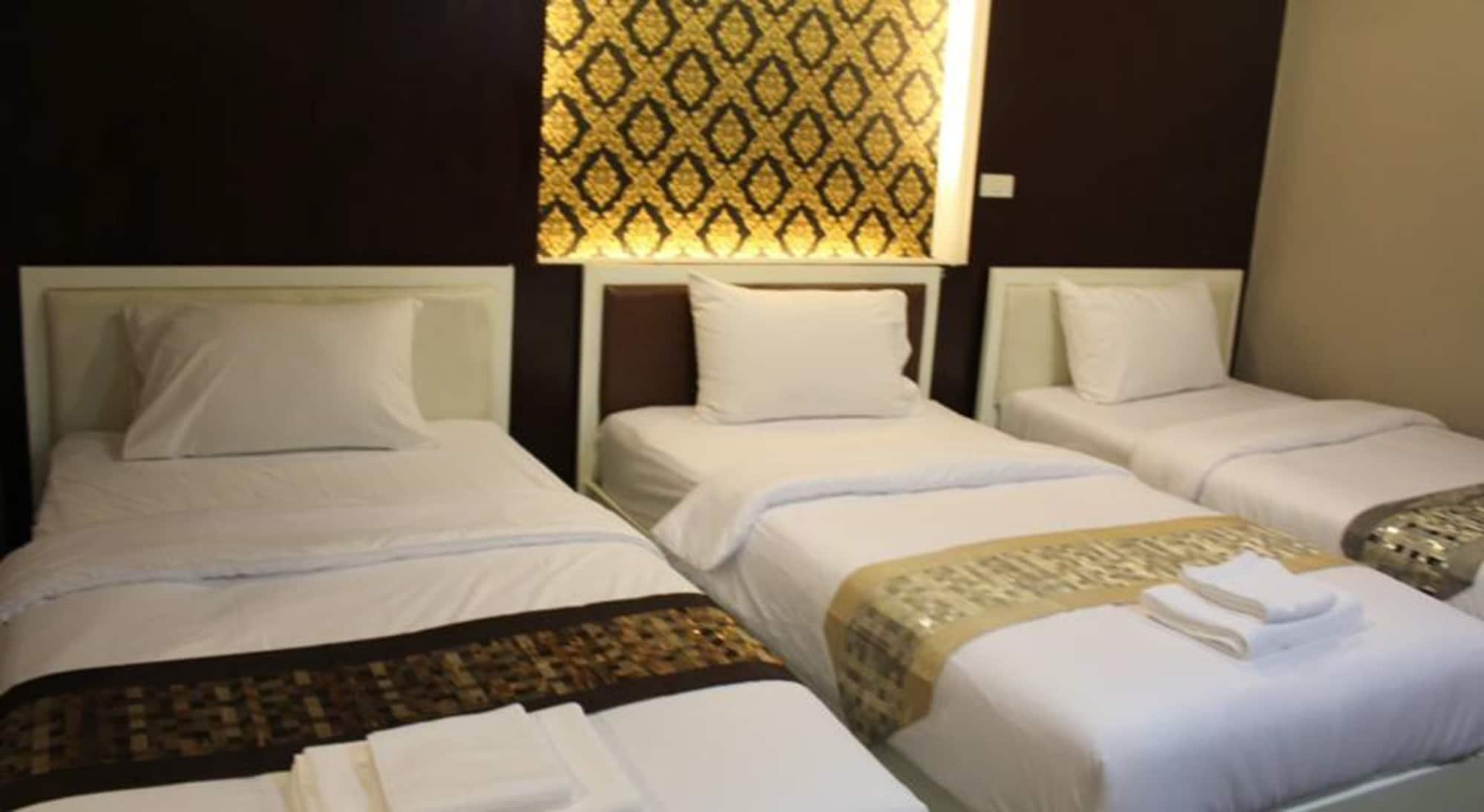 V30 Sukhumvit Hotel Bangkok Buitenkant foto